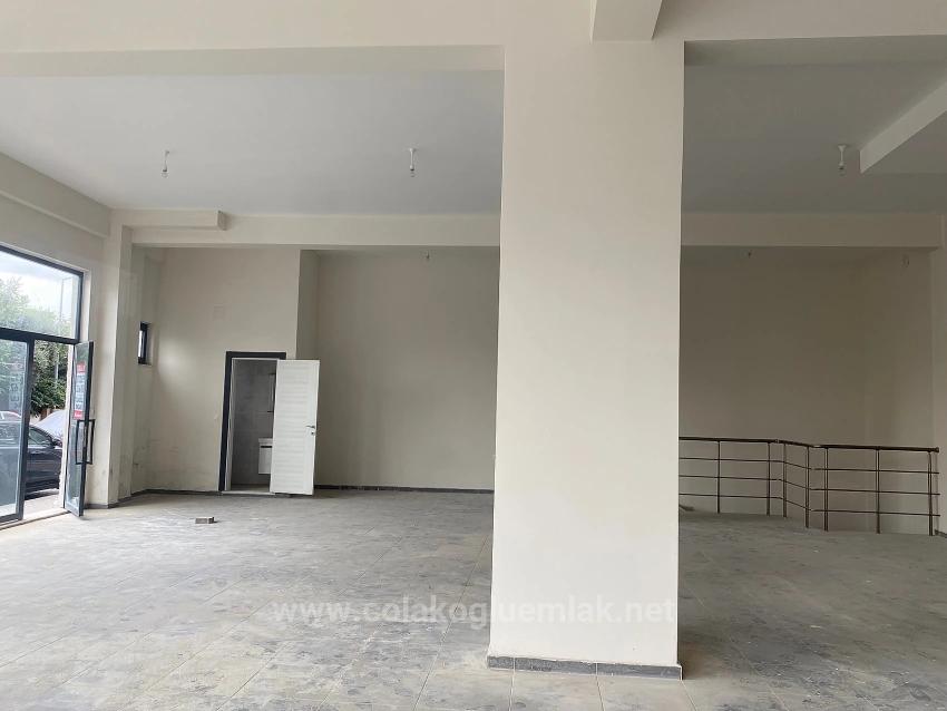 340 M² Luxus-Eckladen Und Laden Zu Vermieten Im Ortaca Center