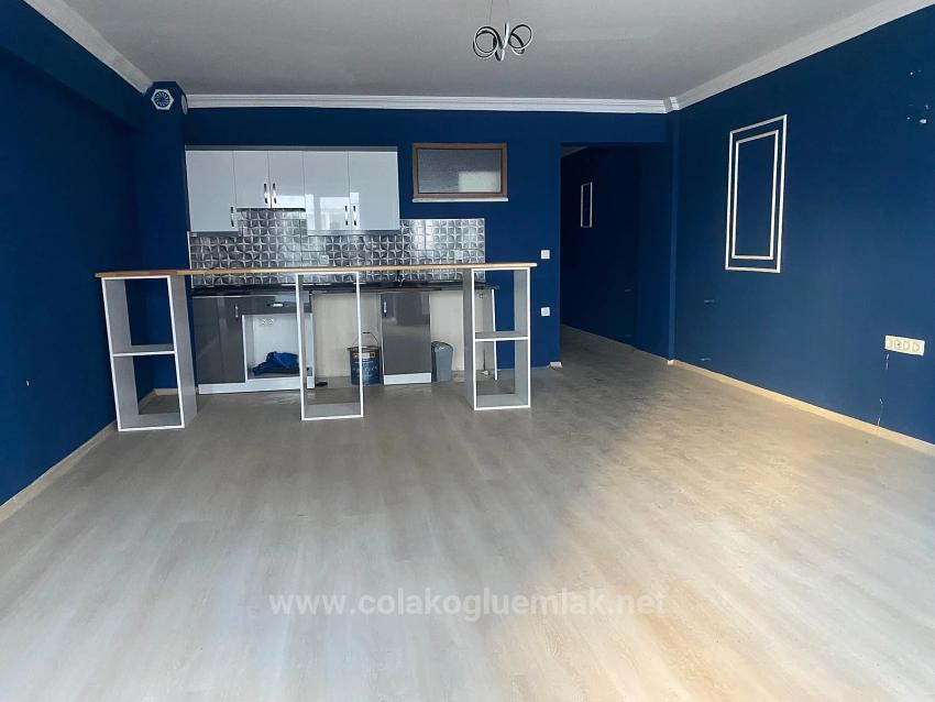 1+1 Büro Im 1. Stock Und Büro Mit Balkon Zu Vermieten Im Ortaca Center