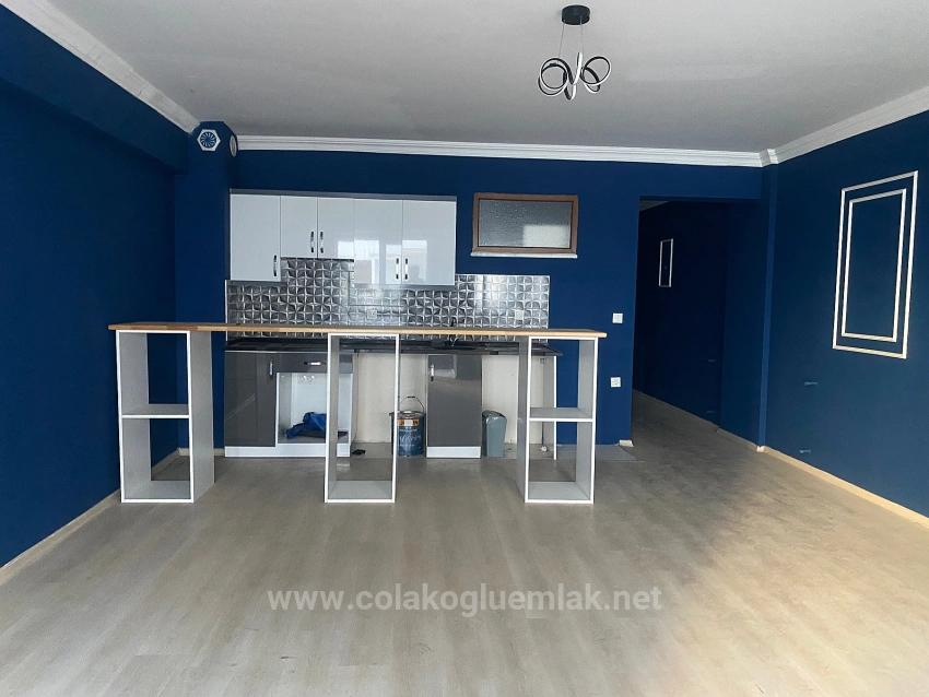 1+1 Büro Im 1. Stock Und Büro Mit Balkon Zu Vermieten Im Ortaca Center