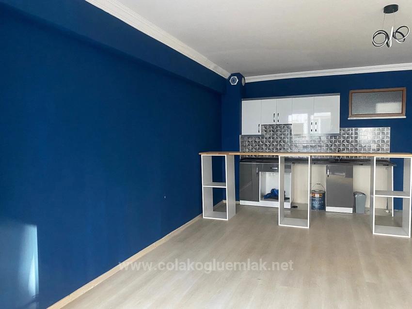 1+1 Büro Im 1. Stock Und Büro Mit Balkon Zu Vermieten Im Ortaca Center