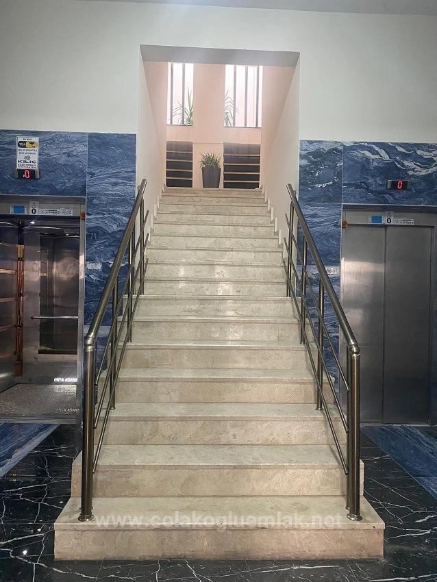 Luxuriöses 1+1-Zimmer-Apartment Mit Bürofläche Zur Miete Von Çolakoğlu Real Estate