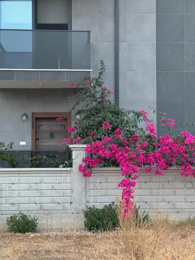 4+1 Freistehende Villa Zum Verkauf In Ortaca Sarıgerme