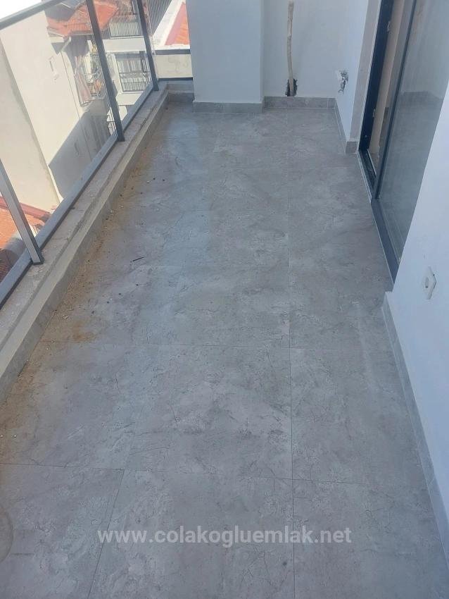 Luxuriöse, Brandneue 1+1-Zimmer-Wohnung Mit Aufzug Im Stadtteil Terzialiler Zu Verkaufen