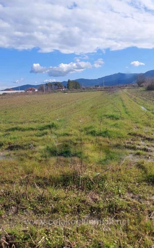 Einzeltitelurkunde 6.290 M² Großes Grundstück In Der Nähe Des Sees In Eskiköy