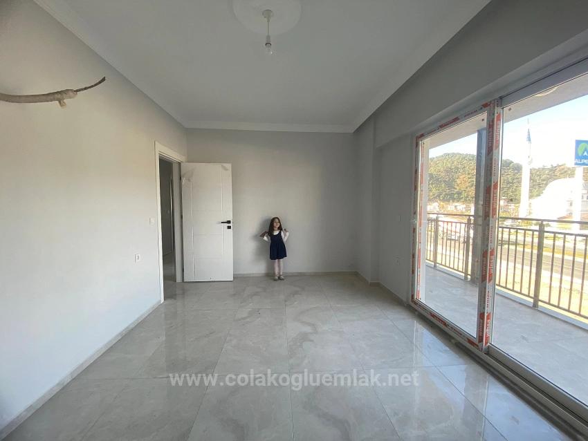 Brandneue, Luxuriöse Und Geräumige 2+1-Zimmer-Wohnung Zur Miete Im Stadtzentrum Von Ortaca