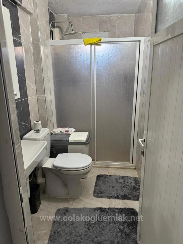 2+1-Zimmer-Wohnung Im Zentrum Von Ortaca Zu Verkaufen, Mittlere Etage, Keine Renovierung Erforderlich