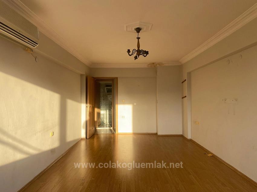 3+1 145 M² Große Wohnung Im Mittleren Stockwerk Zur Miete Im Zentrum Von Ortaca