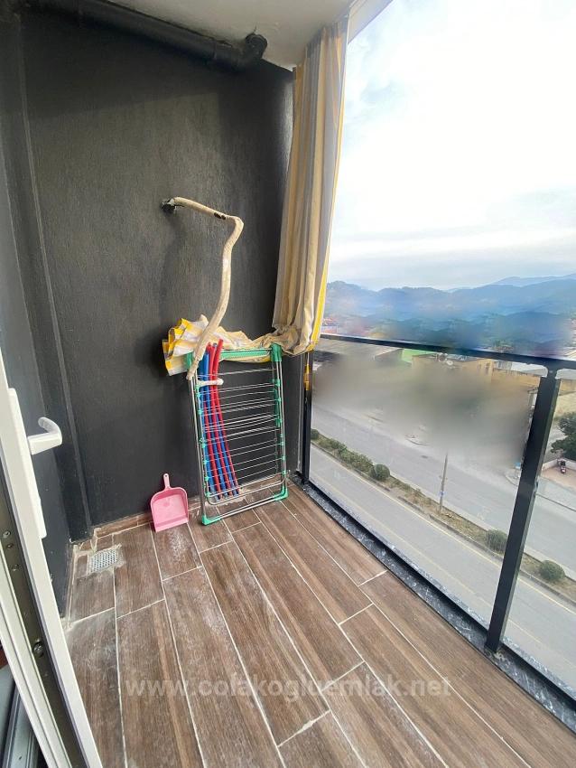 1+1 60 M² Große, Voll Möblierte Wohnung Zum Verkauf An Der Hauptstraße Im Zentrum Von Ortaca