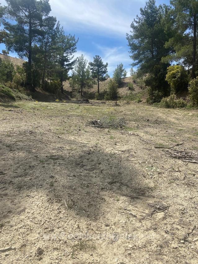 1.150 M² Großes Freistehendes Grundstück Mit Eigentumsurkunde Zum Verkauf Im Viertel Çameli Cevizli