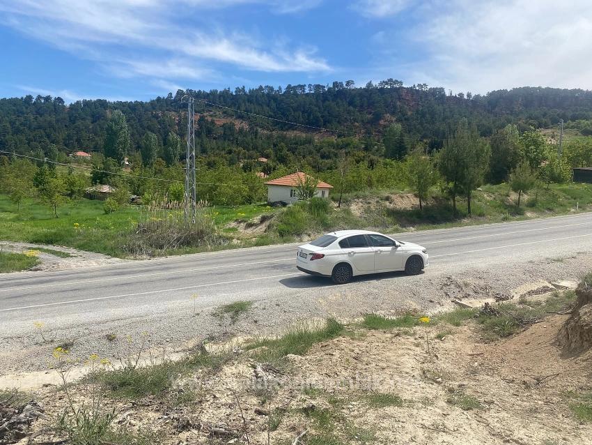 1.150 M² Großes Freistehendes Grundstück Mit Eigentumsurkunde Zum Verkauf Im Viertel Çameli Cevizli