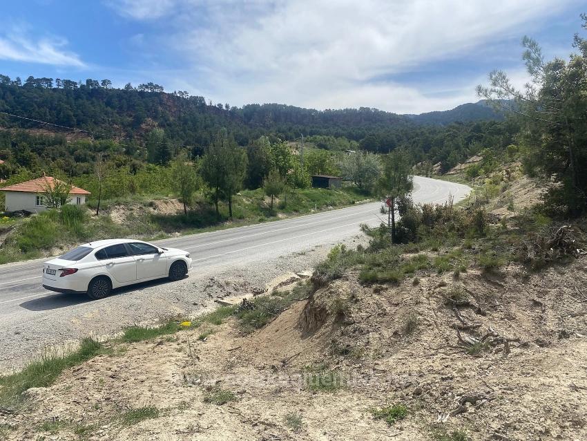 1.150 M² Großes Freistehendes Grundstück Mit Eigentumsurkunde Zum Verkauf Im Viertel Çameli Cevizli