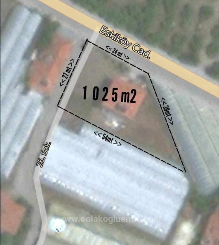 Freistehendes Zweistöckiges Haus Mit Garten Zum Verkauf In Ortaca Ekşiliyurt