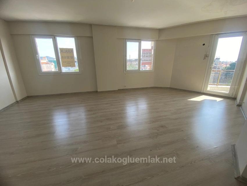 3+1 165M2 Wohnung Mit Aufzug Zu Vermieten Im Zentrum Von Ortaca Çarşı