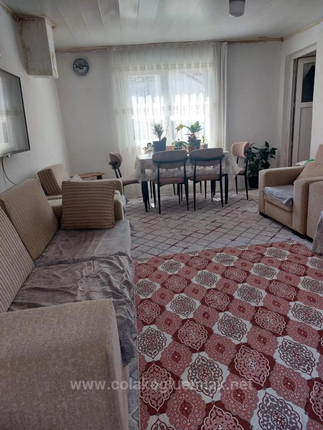 Freistehendes Haus Mit 2 Schlafzimmern Und Einem Zusätzlichen Zimmer In Ortaca Auf Einem 171 M² Großen Grundstück Zu Verkaufen.