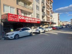 1+1 Büro Im 1. Stock Und Büro Mit Balkon Zu Vermieten Im Ortaca Center