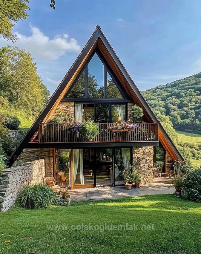 3+1 Detached House Farm With 15,000 M2 Garden For Sale In Çameli Center