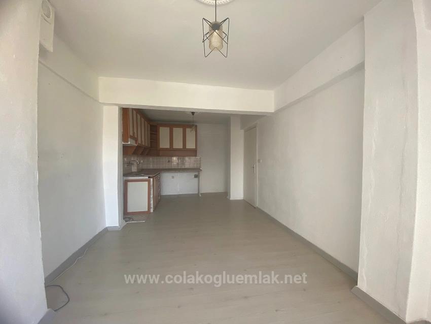 2+1 Well-Maintained, Empty Middle Floor Flat For Sale In Ortaca Center