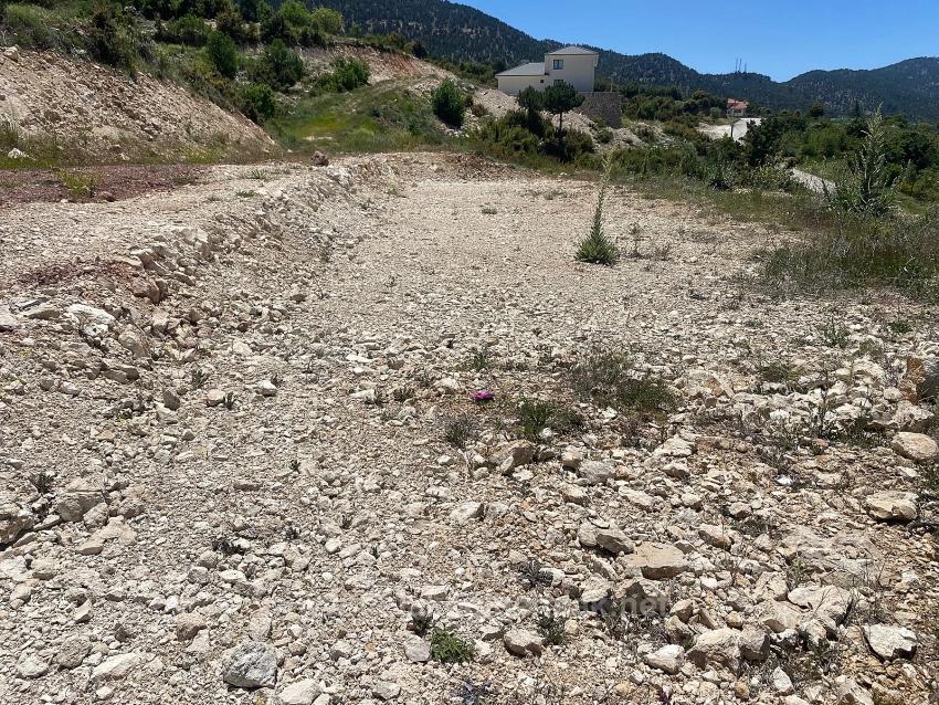 559M2 Detached Land With Tourism Housing Zone For Sale In Çameli Center