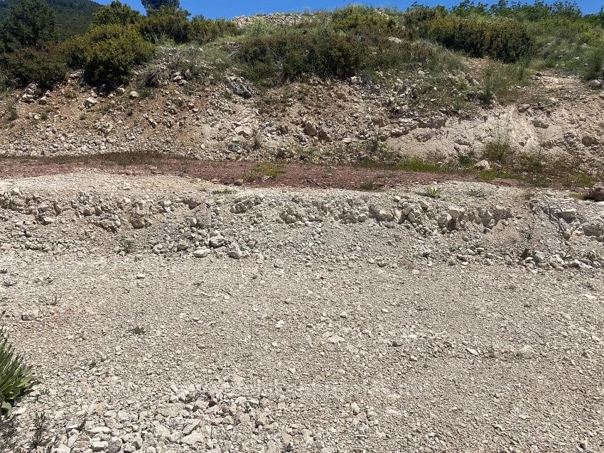 559M2 Detached Land With Tourism Housing Zone For Sale In Çameli Center