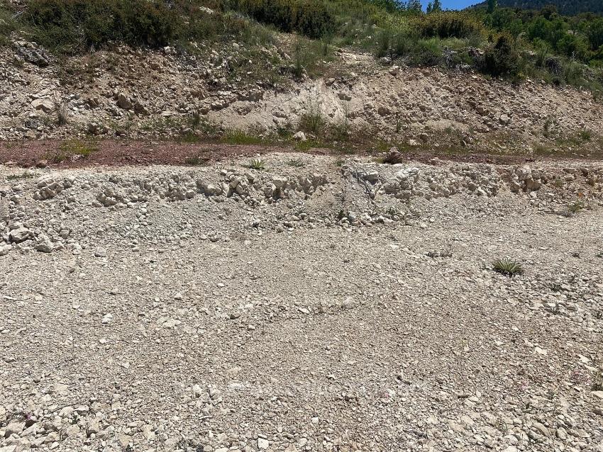 559M2 Detached Land With Tourism Housing Zone For Sale In Çameli Center