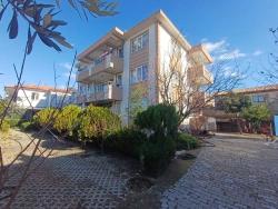 Three-Story Building For Sale In Karaburun, 4+1 Apartments, 170 M² Each.