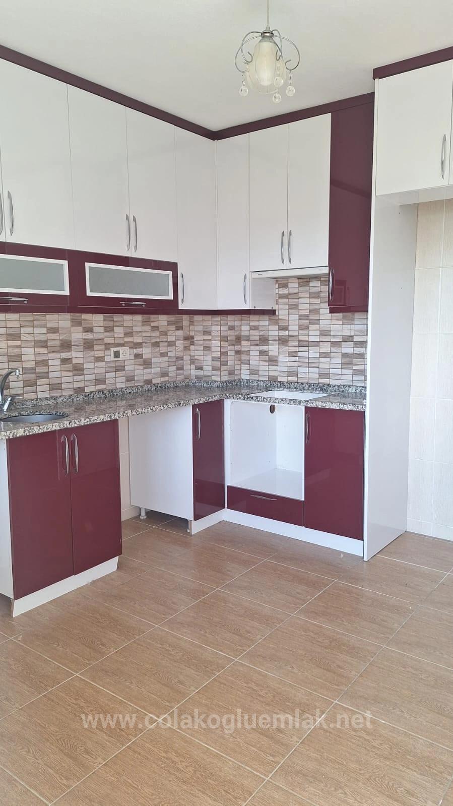 Ortaca Merkezde Kiralık 3+1 148M2 Kapalı Mutfak Lüks Daire