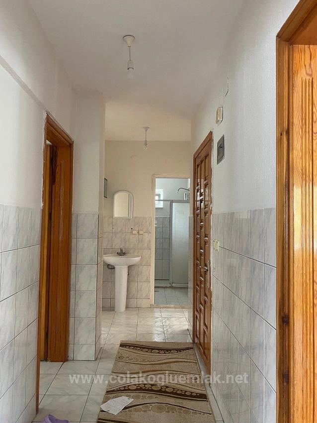 Ortaca Merkezde Kiralık 3+1 Giriş Kat Kapalı Mutfak Daire