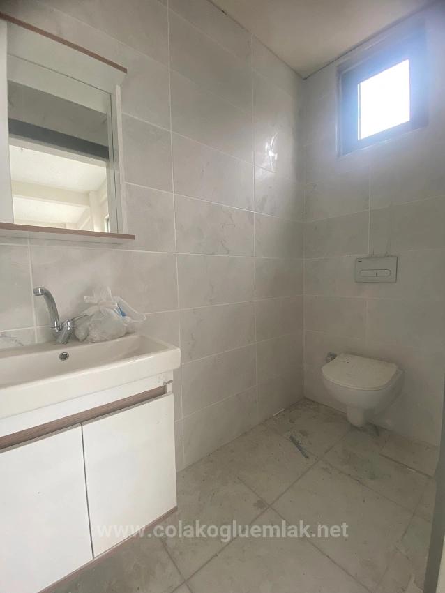 Ortaca Merkezde Kiralık 70M2 Lüks Dükkan & Mağaza