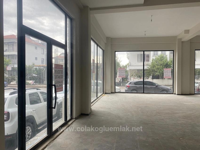 Ortaca Merkezde Kiralık 340M2 Lüks Köşe Dükkan & Mağaza