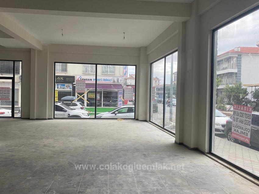 Ortaca Merkezde Kiralık 340M2 Lüks Köşe Dükkan & Mağaza