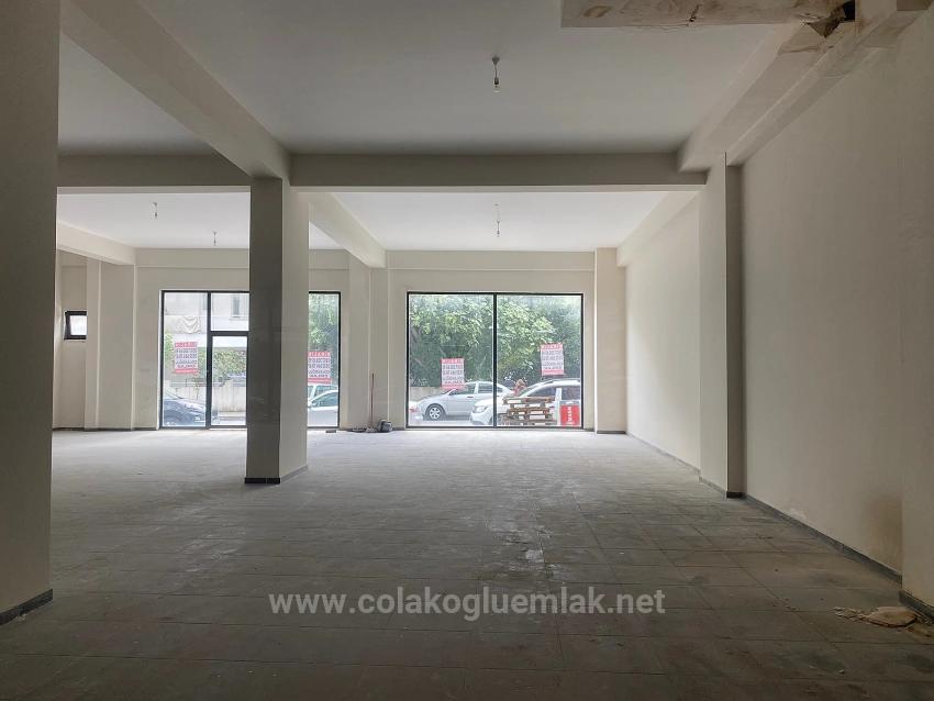 Ortaca Merkezde Kiralık Sıfır Lüks 384M2 Dükkan & Mağaza