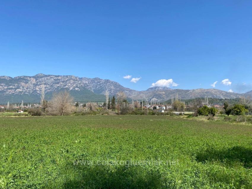 Ortaca Merkezde Satılık 530M2 Müstakil Tapulu Ticari İmarlı Arsa