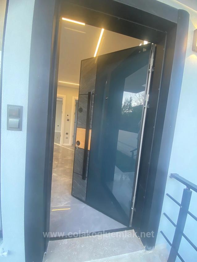 Çolakoğlu Emlak’tan Satılık 4+1 210M2 Sıfır Lüks Havuzlu Villa