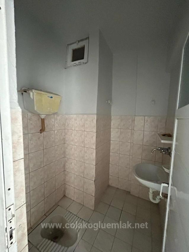 Ortaca Merkezde Satılık 3+1 Kapalı Mutfak Bakımlı Daire