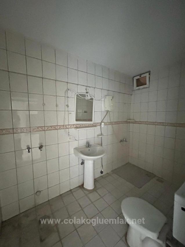 Ortaca Merkezde Satılık 3+1 Kapalı Mutfak Bakımlı Daire