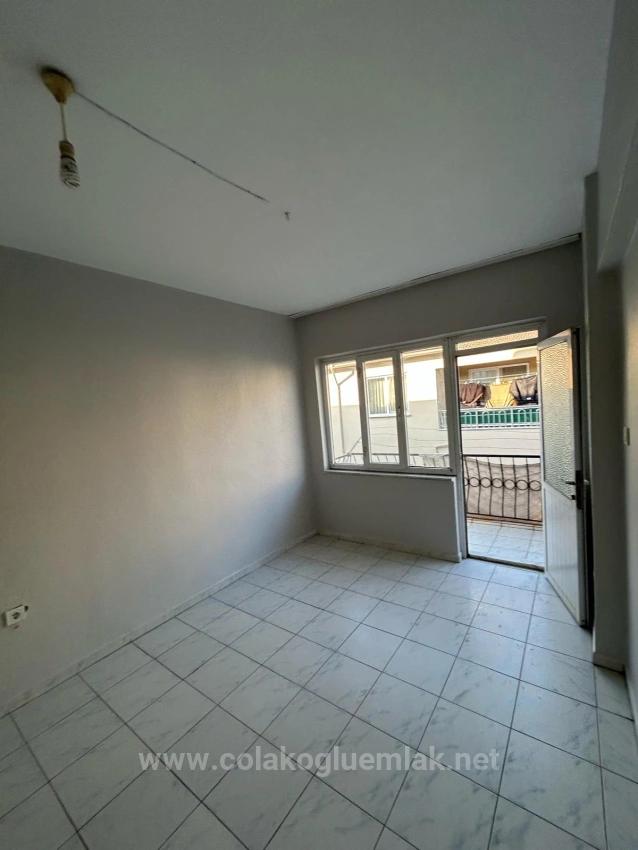 Ortaca Merkezde Satılık 3+1 Kapalı Mutfak Bakımlı Daire