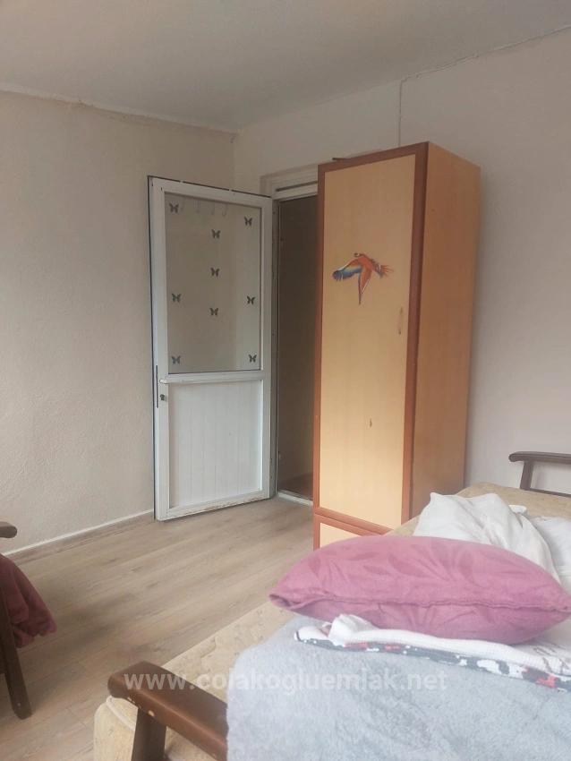 Terzialiler Mahallesinde Cadde Üzerinde Satılık 3+1 Daire Ofis Olarak Kullanıma Uygundur