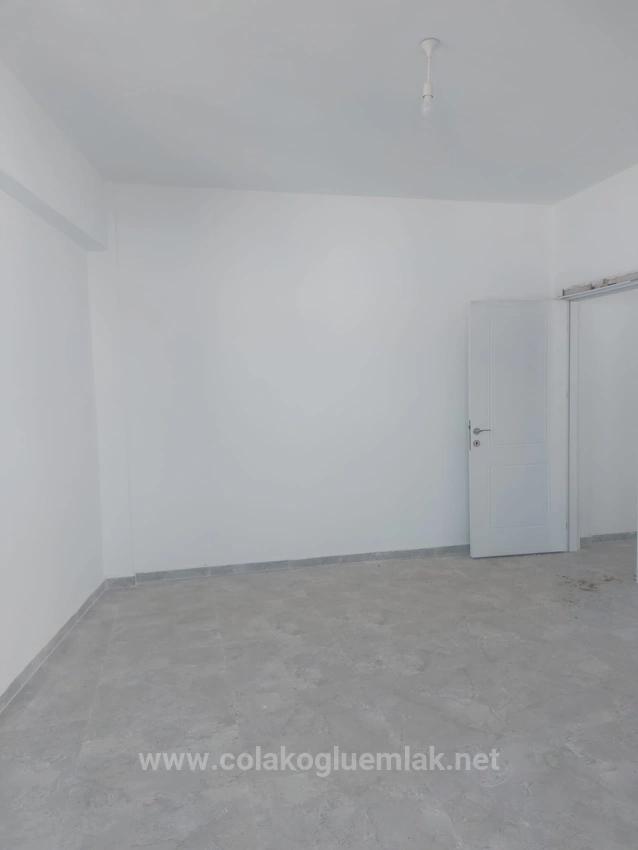 Terzialiler Mahallesinde Satılık 1+1 Asansörlü Sıfır Lüks Daire