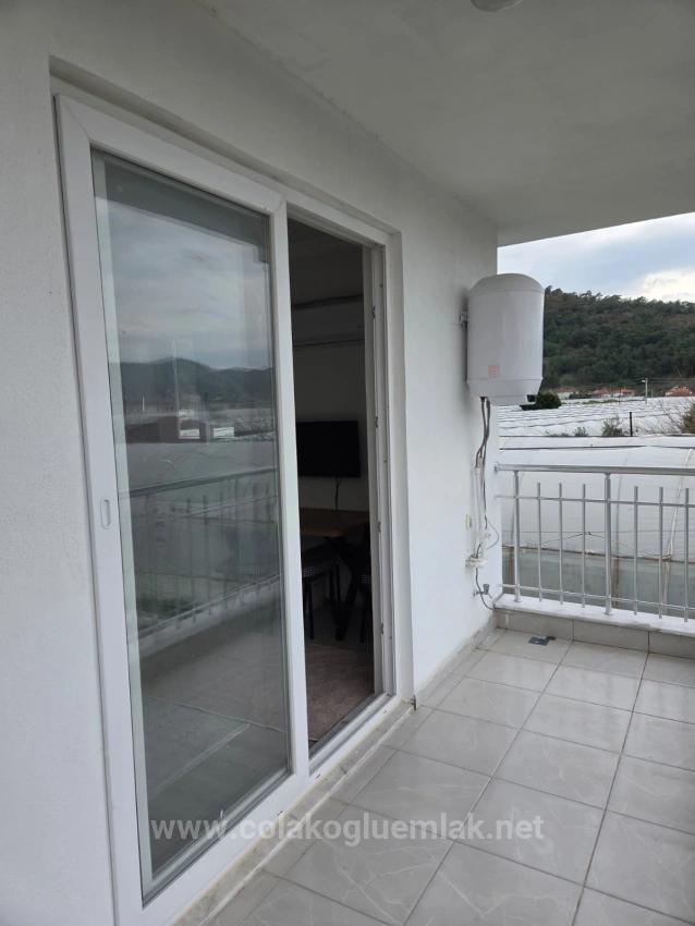 Karaburunda Satılık 1+1 Full Eşyalı Satılık Daire