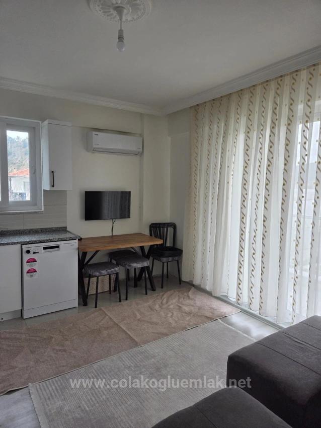 Karaburunda Satılık 1+1 Full Eşyalı Satılık Daire