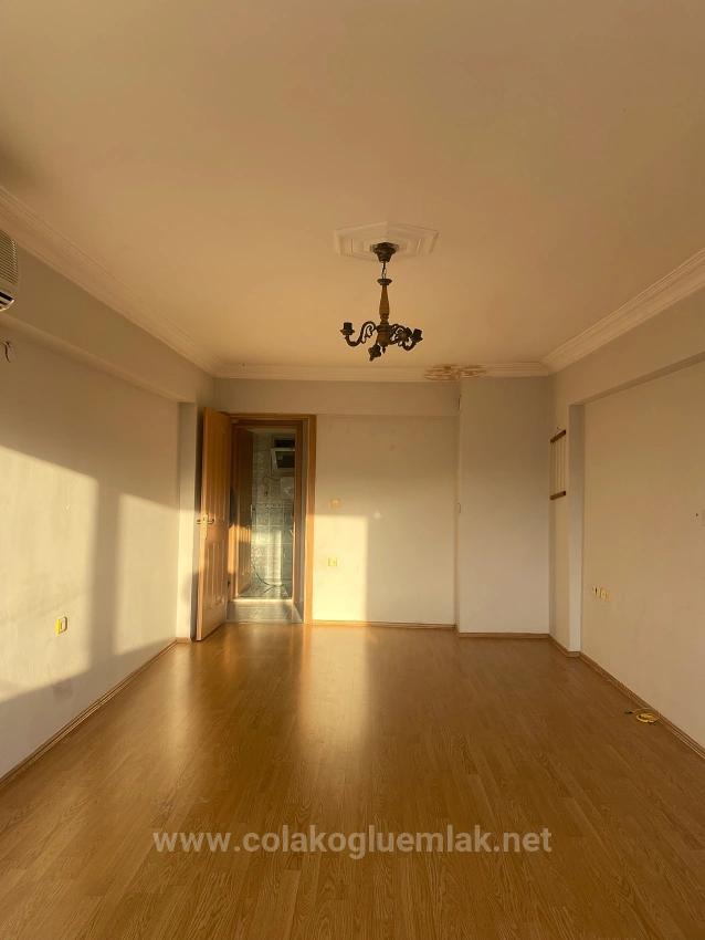 Ortaca Merkezde Kiralık 3+1 145M2 Ara Kat Daire