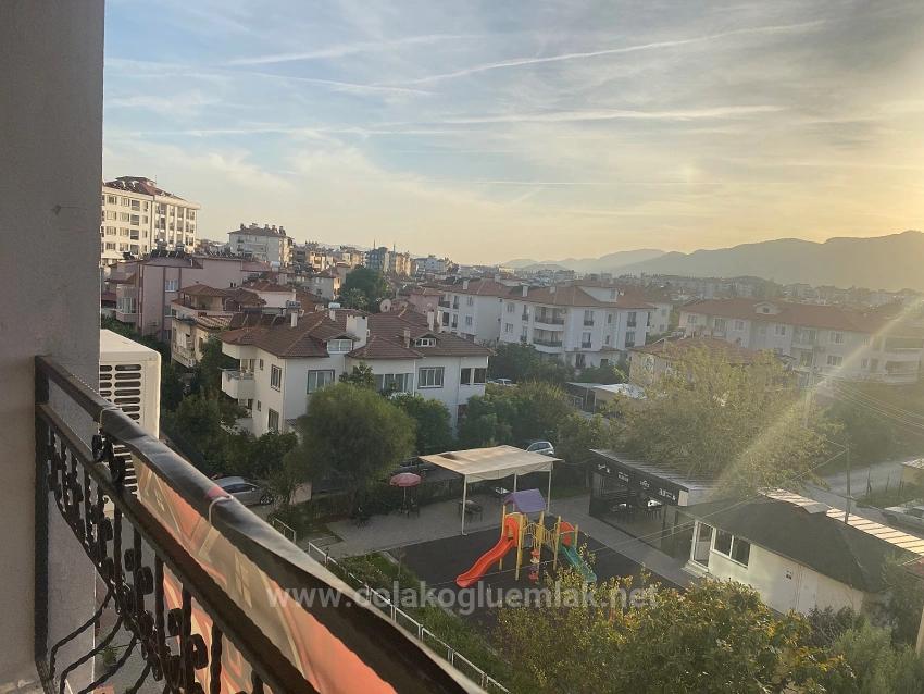 Ortaca Merkezde Kiralık 3+1 145M2 Ara Kat Daire