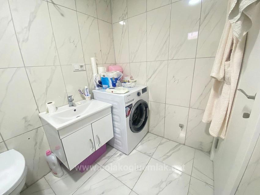 Ortaca Merkezde Cadde Üzerinde Satılık 1+1 60 M² Full Eşyalı Daire