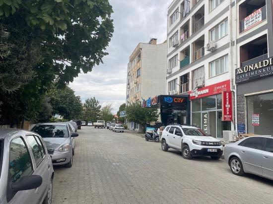 Ortaca Merkezde Kiralık Sıfır Lüks 384M2 Dükkan & Mağaza