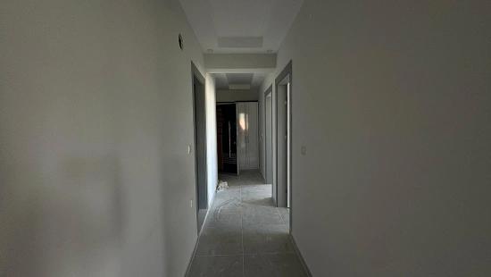 Çolakoğlu Emlak'tan Ortaca Merkezi Konumda Kiralık 2+1 Daire