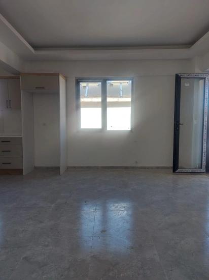 Terzialiler Mahallesinde Satılık 1+1 Asansörlü Sıfır Lüks Daire