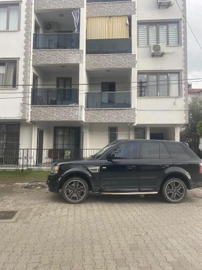 Ortaca Merkezde Satılık 1+1 Dükkan Üstü 1.Kat Daire