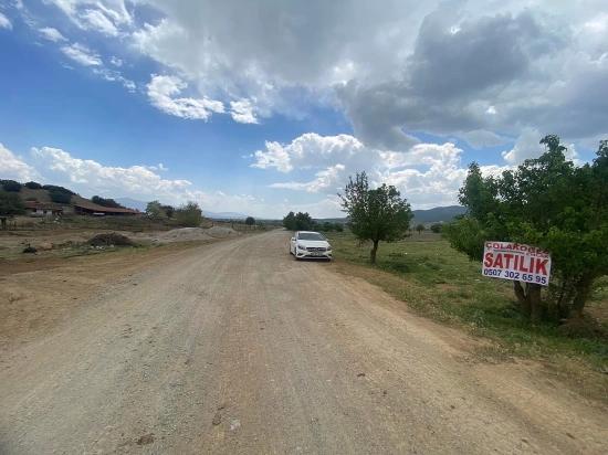 Acıpayam Akalın Mahallesi Satılık 8.045M2 Müstakil Tapulu Tarla
