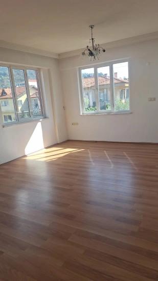 Ortaca Merkezde Kiralık 3+1 148M2 Kapalı Mutfak Lüks Daire